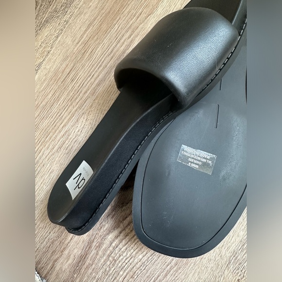 Black Slides Dolce Vida - Picture 2 of 3